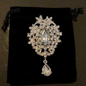 COPY - Rhinestone Silver tone Brooch Pin